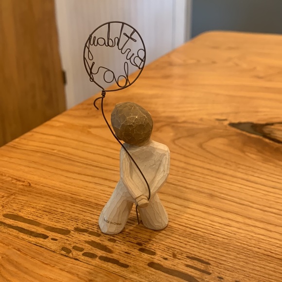 Willow tree birthday boy 3 1/2 inches tall - Picture 3 of 6